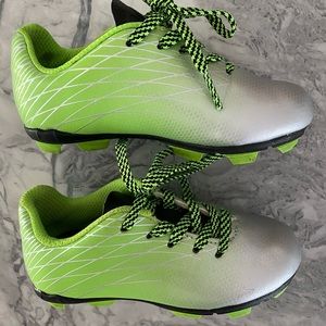 DSG Ocala Soccer Cleats Size 8K